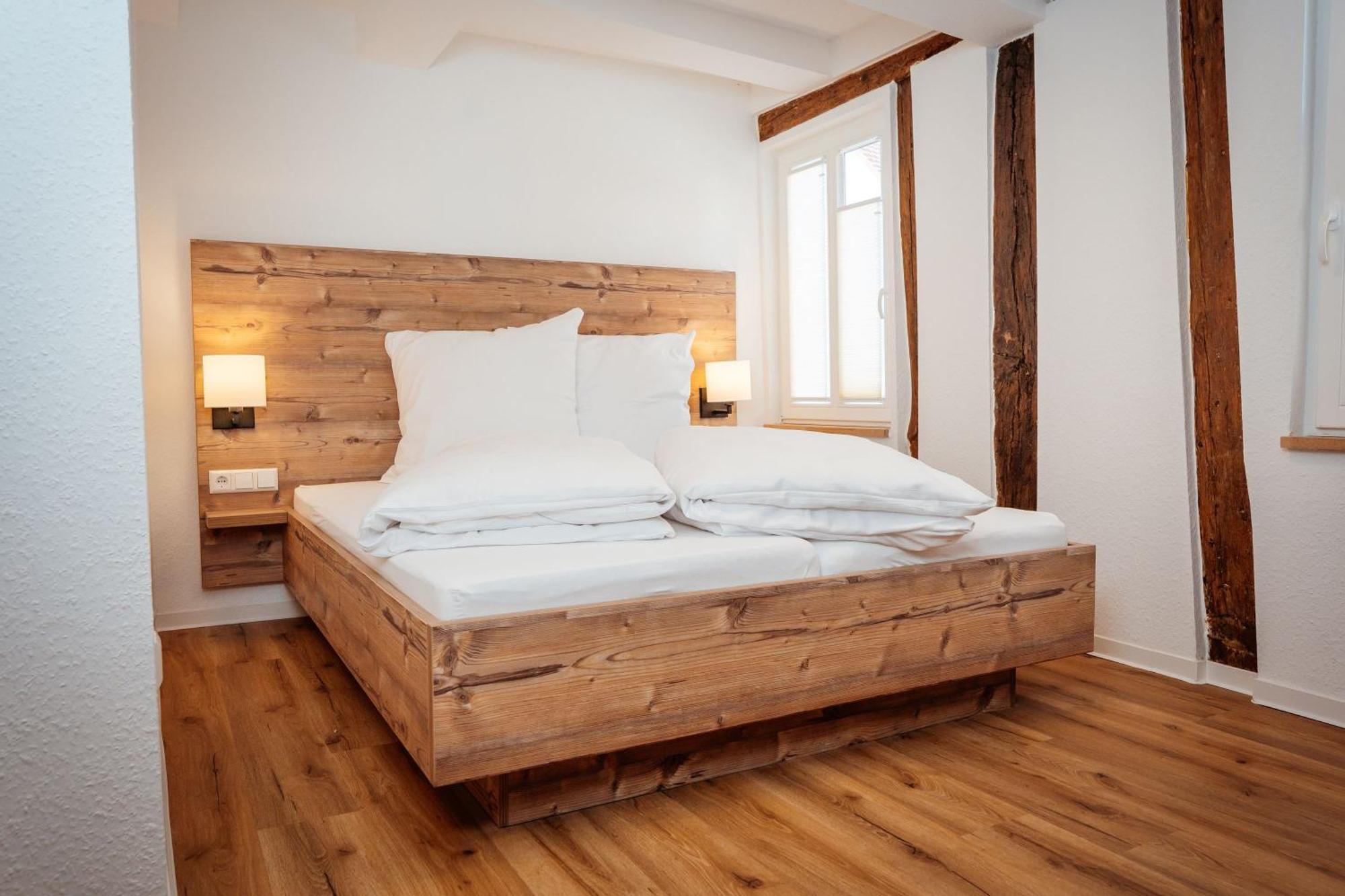 Hotel Bauernhaeusle Hessigheim Esterno foto